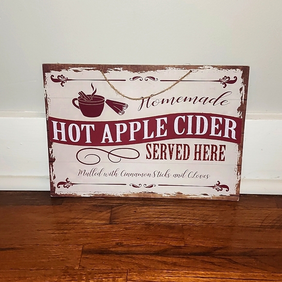 πH.P.π Decorative Apple Cider Served Here Hang Sign - Picture 1 of 4